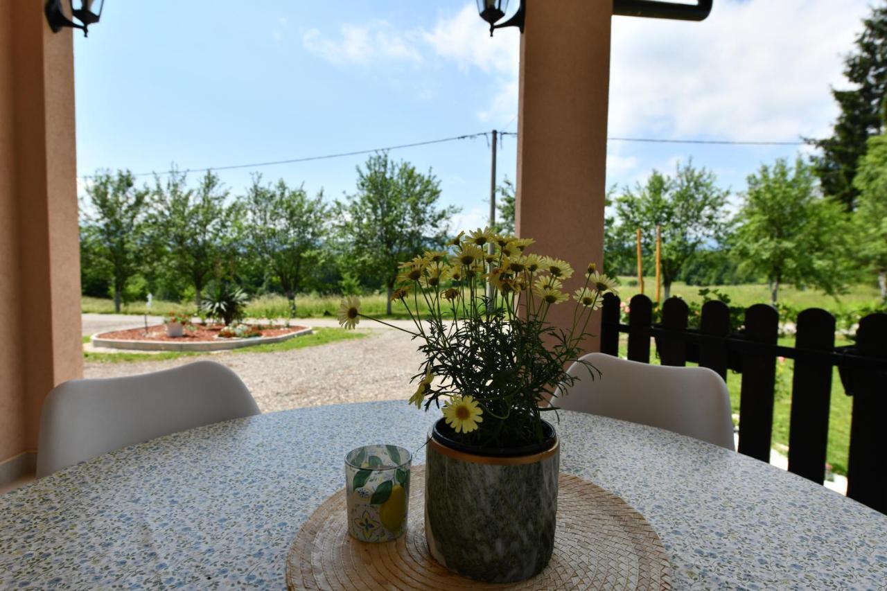 Apartments Green Linden Rakovica Luaran gambar