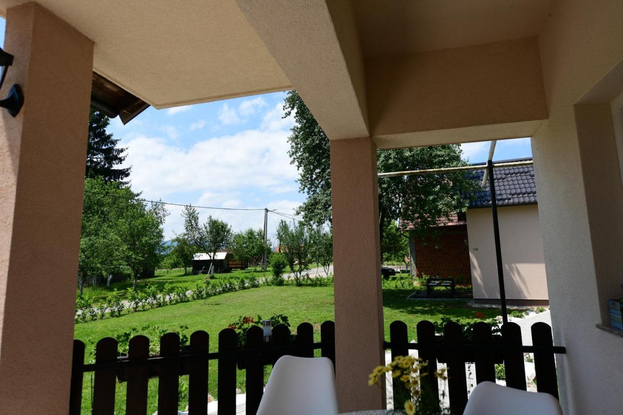 Apartments Green Linden Rakovica Luaran gambar