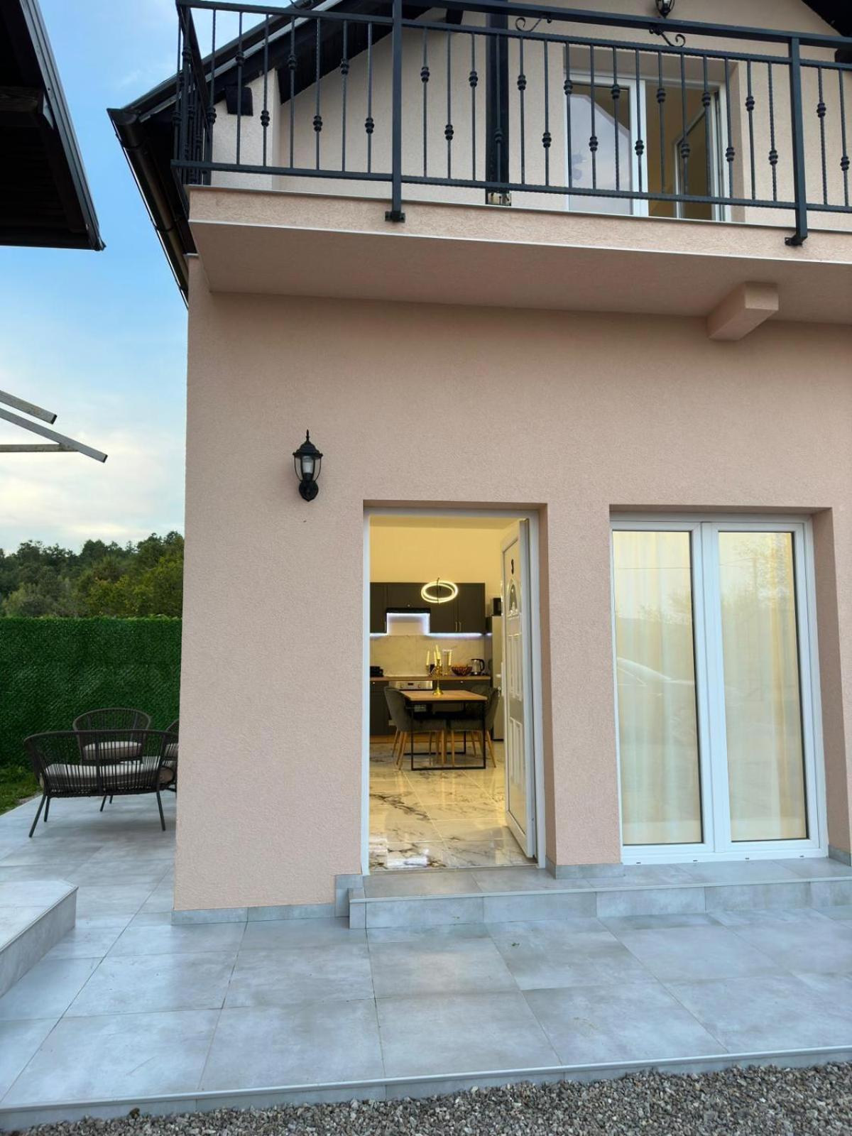 Apartments Green Linden Rakovica Luaran gambar